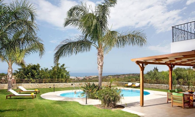 Old Hersonissos House | 150 m² House ∙ 3 bedrooms ∙ 6 guests