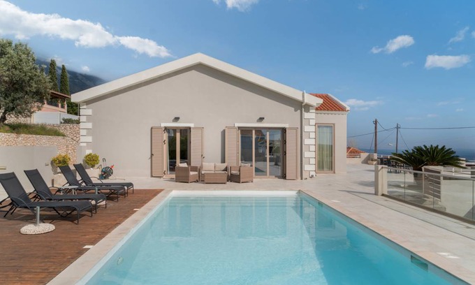 Vlachata Villa | 150 m² Villa ∙ 3 bedrooms ∙ 6 guests