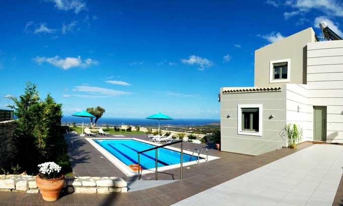 Vizari Villa | 150 m² Villa ∙ 3 bedrooms ∙ 8 guests