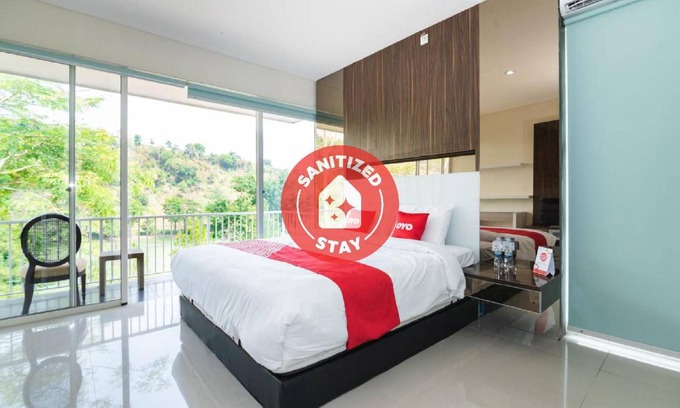 Prigen Hotel | 16 m² Hotel ∙ 8 guests