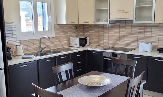 Karavados Apartment | 2 Bedroom Apartment with Terace - Alexandra - Mandi's Apartment