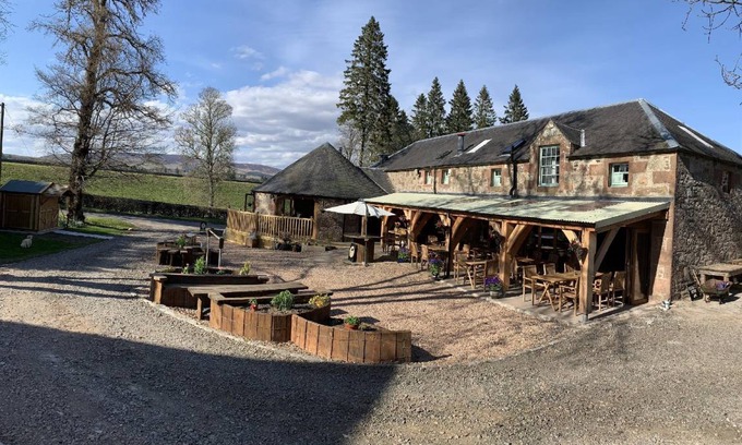 Bridgend of Lintrathen Bed & Breakfast | 20 m² Bed and breakfast ∙ 8 guests