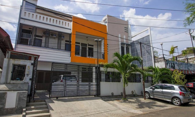 Tanjung Duren Utara Bed & Breakfast | 20 m² Bed and breakfast ∙ 2 guests