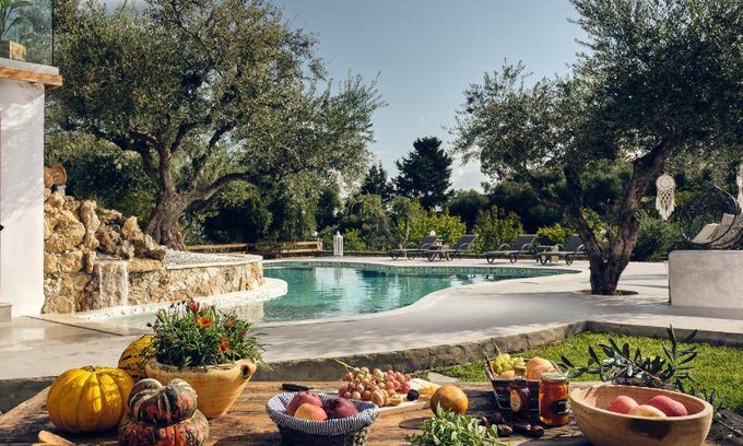 Kypseli Resort | 200 m² Resort ∙ 3 bedrooms ∙ 9 guests