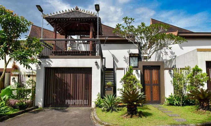 Pancawati Villa | 200 m² Villa ∙ 3 bedrooms ∙ 11 guests