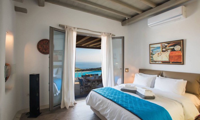 Plintri Villa | 200 m² Villa ∙ 4 bedrooms ∙ 14 guests