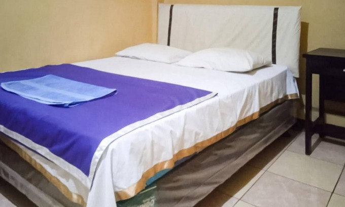 East Jakarta Hotel | 24 m² Hotel ∙ 5 guests
