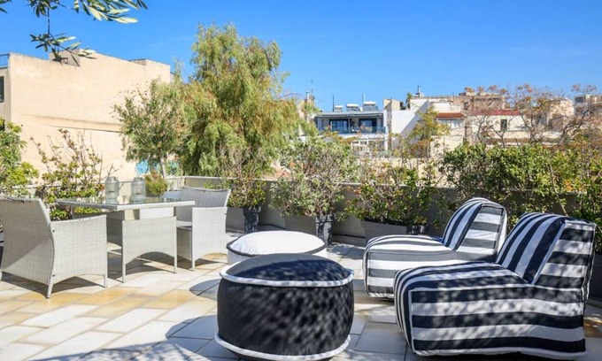 Psirri Apartment | 240 m² Apartment ∙ 8 bedrooms ∙ 15 guests