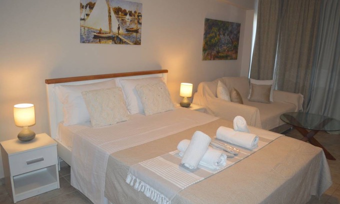 Pylos Apartment | 28 m² Apartment ∙ 1 bedroom ∙ 4 guests