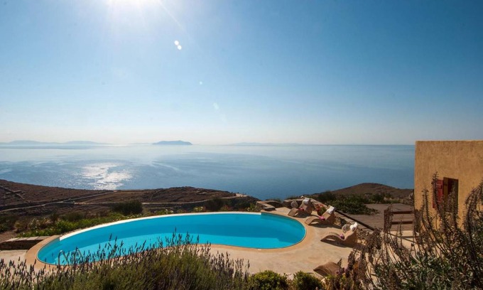 Kea House | 280 m² House ∙ 8 bedrooms ∙ 22 guests
