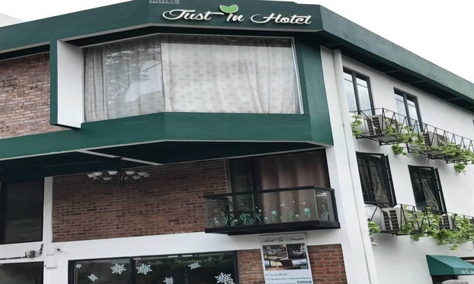 Bandar Tun Razak Hotel | 29 m² Hotel ∙ 127 guests