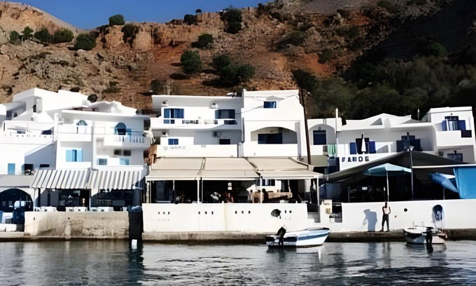 Loutro House | 30 m² Motel ∙ 6 guests