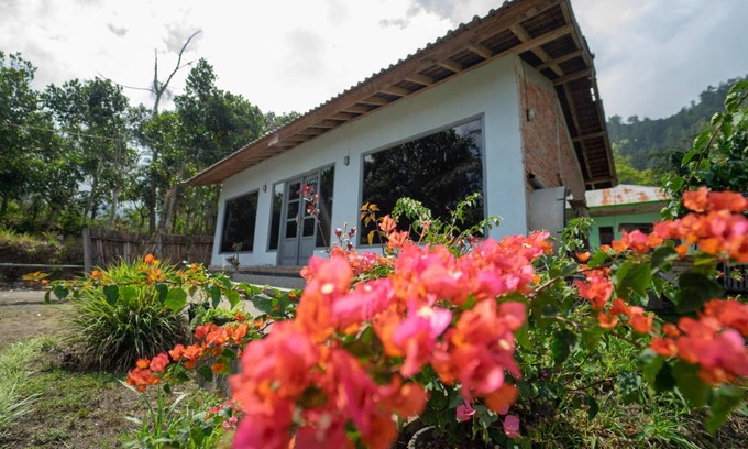 Kedisan House | 300 m² House ∙ 2 bedrooms ∙ 4 guests