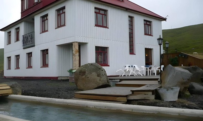 Adaldalur Bed & Breakfast | 32 m² Bed and breakfast ∙ 6 guests