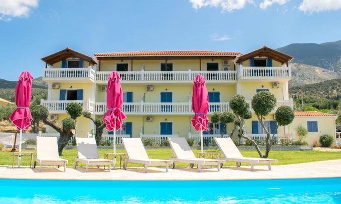 Karavados Apartment | 34 m² Serviced apartment ∙ 4 guests