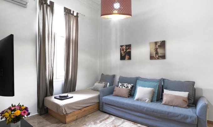 Neos Kosmos Apartment | 35 m² Apartment ∙ 2 guests
