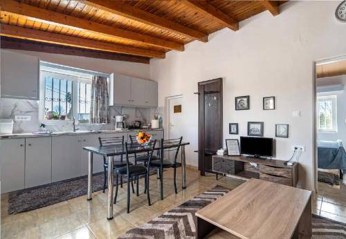 Kefalari House | 40 m² House ∙ 1 bedroom ∙ 3 guests