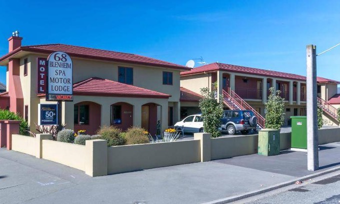 Blenheim Hotel | 40 m² Motel ∙ 8 guests