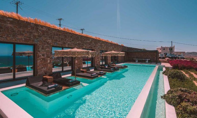 Ftelia Villa | 400 m² Villa ∙ 6 bedrooms ∙ 13 guests