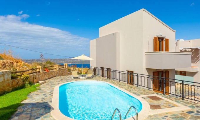 Megala Chorafia Villa | 410 m² Villa ∙ 9 bedrooms ∙ 19 guests