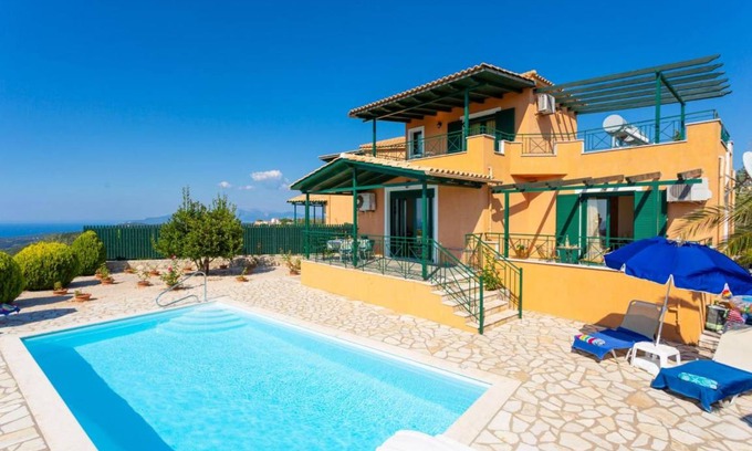 Mesovounia Villa | 432 m² Villa ∙ 10 bedrooms ∙ 28 guests