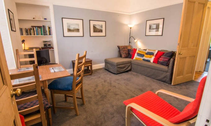 Leith Apartment | 46 m² Apartment ∙ 1 bedroom ∙ 2 guests