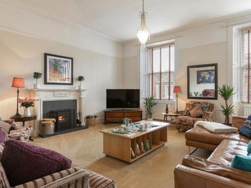 Gattonside House | 5 Bed in Melrose 79418