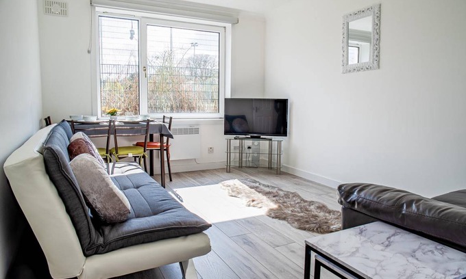 Inverness Apartment | 50 m² Apartment ∙ 2 bedrooms ∙ 5 guests