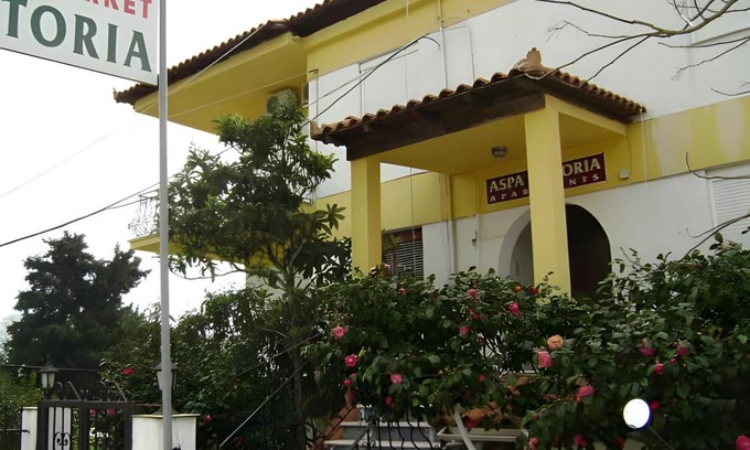 Troulos Apartment | 55 m² Apartment ∙ 2 bedrooms ∙ 4 guests