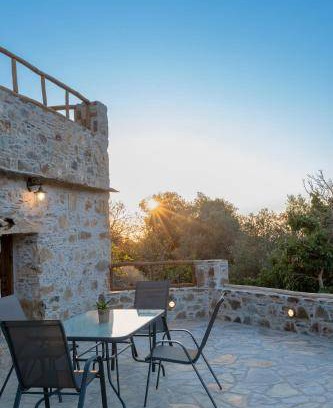 Livadia Apartment | 60 m² Apartment ∙ 2 bedrooms ∙ 6 guests