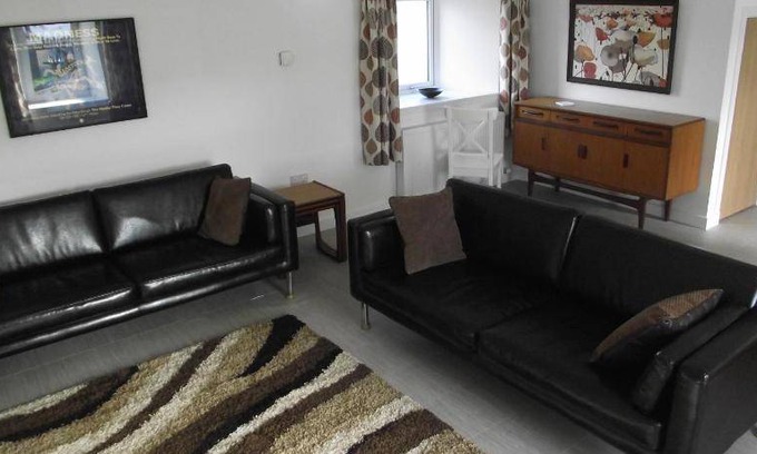 Dingwall Apartment | 60 m² Apartment ∙ 2 bedrooms ∙ 4 guests
