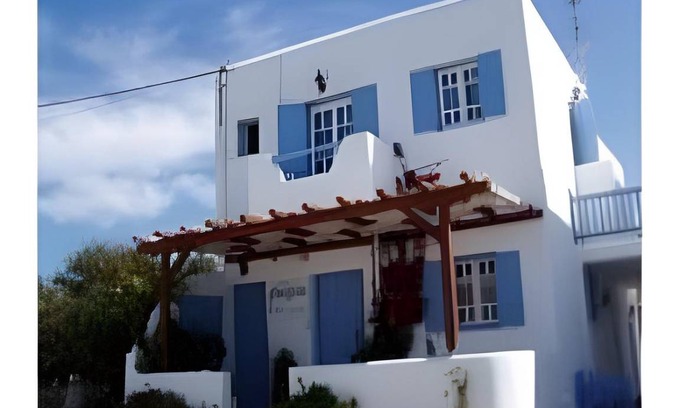 Platis Gialos Apartment | 60 m² Serviced apartment ∙ 127 guests
