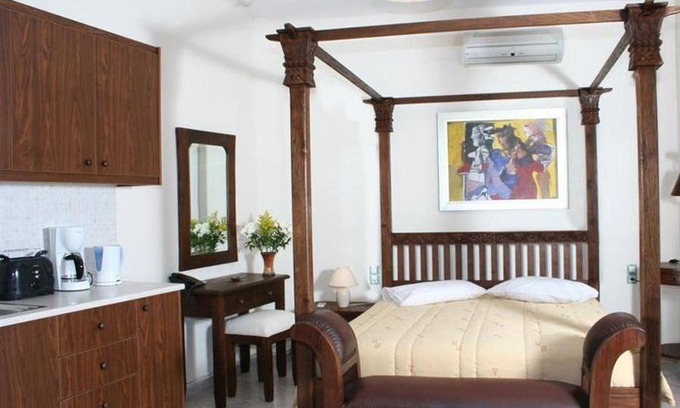 Panormos Apartment | 65 m² Apartment ∙ 2 bedrooms ∙ 10 guests