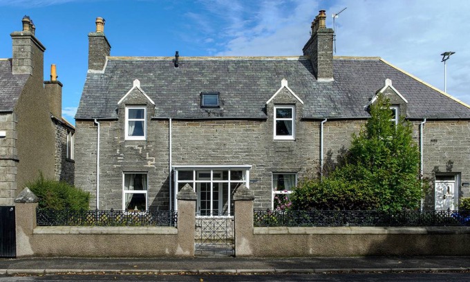 Wick House | 68 m² House ∙ 2 bedrooms ∙ 6 guests