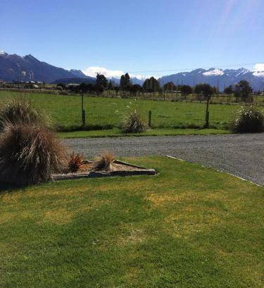 Manapouri House | 70 m² House ∙ 2 bedrooms ∙ 4 guests
