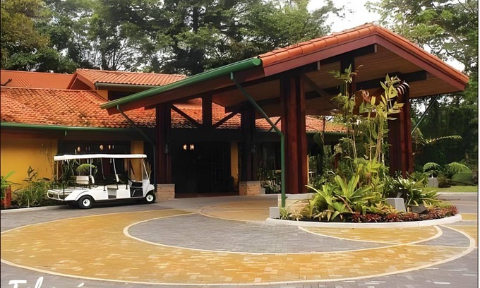 Arenal Hot Springs Resort | 70 m² Resort ∙ 127 guests