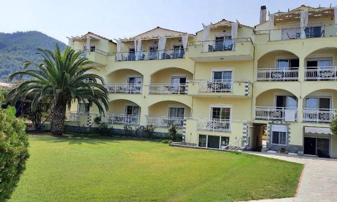 Chrisi Akti Apartment | 70 m² Serviced apartment ∙ 2 bedrooms ∙ 5 guests