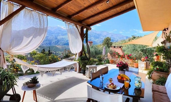 Loulos House | 74 m² House ∙ 2 bedrooms ∙ 6 guests