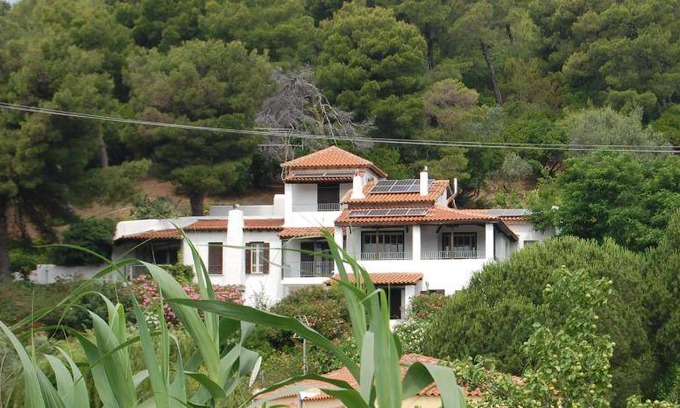 Troulos House | 75 m² House ∙ 3 bedrooms ∙ 6 guests