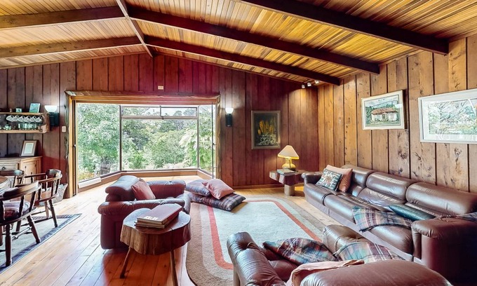 San Jose De La Montana Cabin | 776 m² Cabin ∙ 3 bedrooms ∙ 8 guests