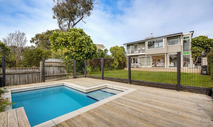 Bluff Hill House | 7th Heaven - spa & pool - close to Napier CBD