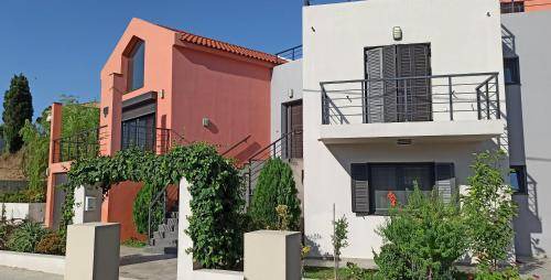 Agios Dimitrios Apartment | 80 m² Apartment ∙ 1 bedroom ∙ 3 guests