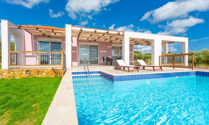 Paliki Villa | 83 m² Villa ∙ 2 bedrooms ∙ 5 guests