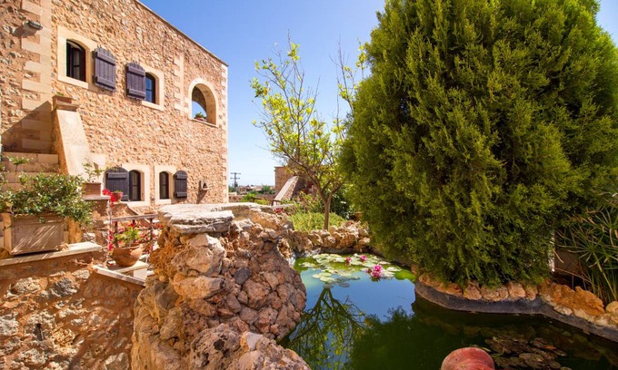Samonas House | 85 m² House ∙ 2 bedrooms ∙ 4 guests