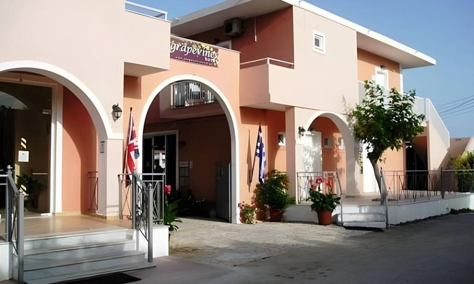 Alikanas Apartment | 86 m² Serviced apartment ∙ 2 bedrooms ∙ 5 guests
