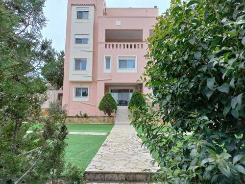 Salamis Apartment | 90 m² Apartment ∙ 2 bedrooms ∙ 6 guests