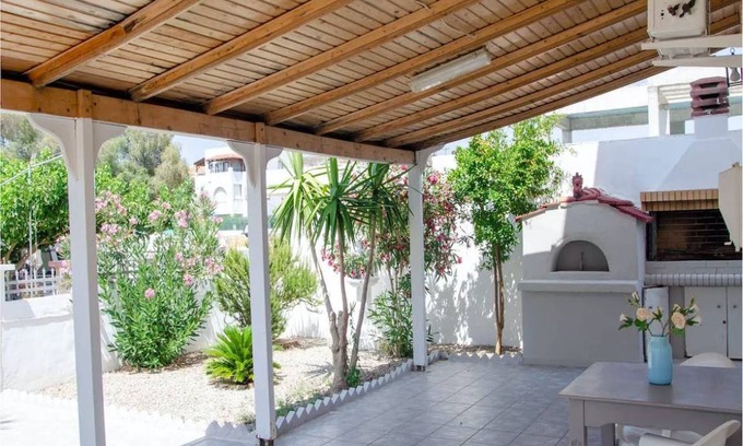 Platanos House | 90 m² House ∙ 2 bedrooms ∙ 4 guests