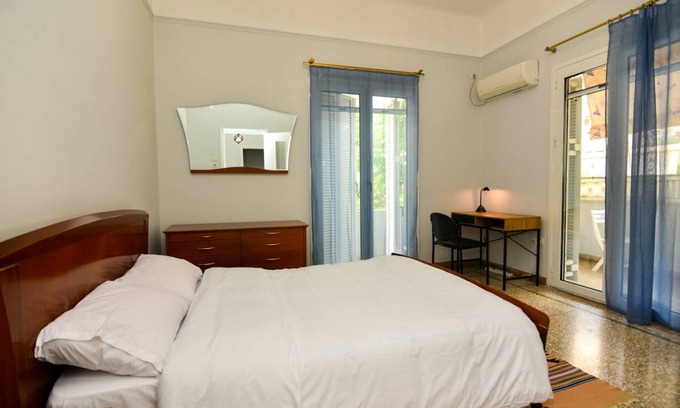 Piraeus Resort | 90 m² Private room ∙ 1 bedroom ∙ 1 guest