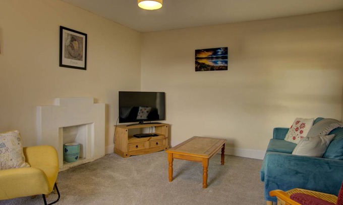 Helmsdale House | 93 m² House ∙ 2 bedrooms ∙ 4 guests