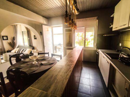 Agrilia House | 93 m² House ∙ 3 bedrooms ∙ 8 guests
